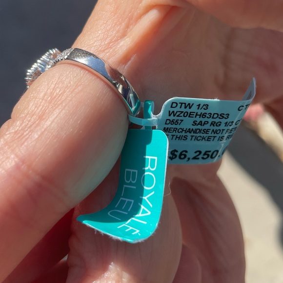 Effy 1.52 ct tw sapphire & 1/3ct tw Diamond ring in 14k white gold - Picture 14 of 14